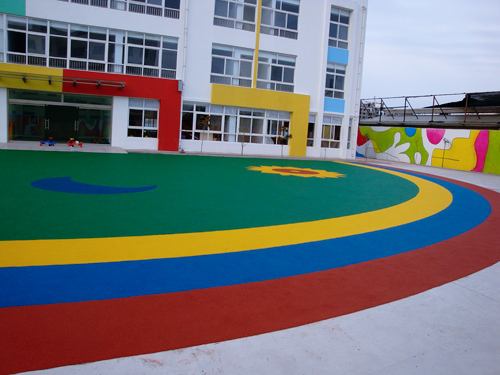 幼兒園跑道